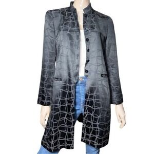 Louis Feraud Women’s Size 10 Black Shiny Matte Jacquard 3/4 Button Length Jacket